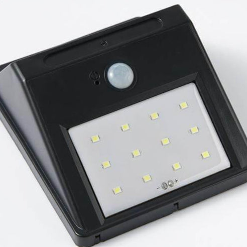 Luz de Segurança com Sensor de Movimento e Painel Solar