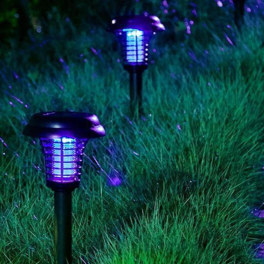 Lâmpada Led Eliminadora de Mosquitos com Painel Solar