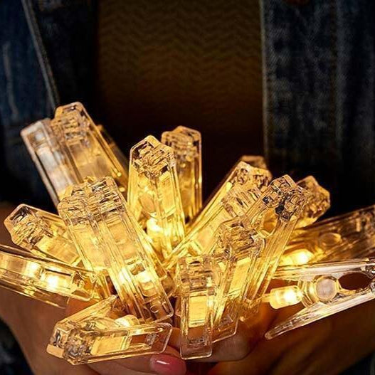Cordão de Luzes Led com Pregadores para Fotografias